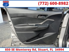 Used 2020  Toyota C-HR FWD &lpar;Natl&rpar; at Victory Auto Store near Stuart&comma; FL