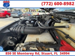 Used 2021  Ford Super Duty F-250 4WD LARIAT Crew Cab SRW 6&period;75' Box at Victory Auto Store near Stuart&comma; FL