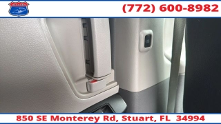 Used 2019  Toyota Sienna 4d Wagon FWD LE 7-Pass Auto Access Seat at Victory Auto Store near Stuart&comma; FL