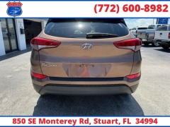 Used 2016  Hyundai Tucson FWD 4dr SE w&sol;Beige Int at Victory Auto Store near Stuart&comma; FL