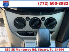 Used 2014  Ford Focus 4d Sedan SE at Victory Auto Store near Stuart&comma; FL