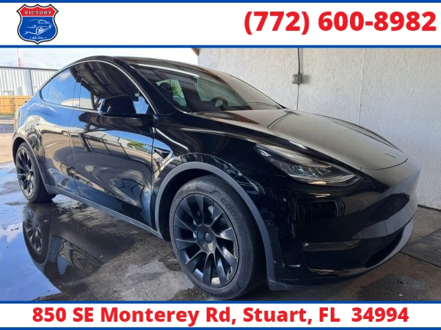 2022 Tesla Model Y Long Range Dual Motor All-Wheel Drive's photo