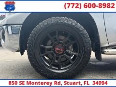Used 2009  Toyota Tundra 4WD Truck CrewMax 5&period;7L FFV V8 6-Spd AT &lpar;Natl&rpar; at Victory Auto Store near Stuart&comma; FL
