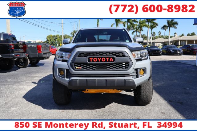 2019 Toyota Tacoma SR5 Sport TRD Limited photo 3