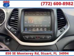 Used 2018  Jeep Cherokee Trailhawk 4x4 at Victory Auto Store near Stuart&comma; FL