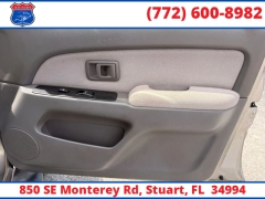 Used 2002  Toyota 4Runner 4d SUV RWD SR5 at Victory Auto Store near Stuart&comma; FL