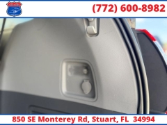 Used 2019  Toyota Sienna 4d Wagon FWD LE 7-Pass Auto Access Seat at Victory Auto Store near Stuart&comma; FL
