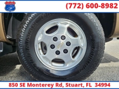 Used 2004  Chevrolet Suburban 4dr 1500 4WD LS at Victory Auto Store near Stuart, FL