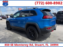 Used 2018  Jeep Cherokee Trailhawk 4x4 at Victory Auto Store near Stuart&comma; FL