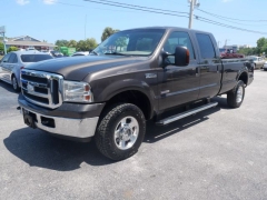 Used 2005 Ford Super Duty F-250 Crew Cab 4WD at Victory Auto Store near Stuart, FL