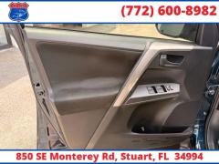 Used 2018  Toyota RAV4 LE FWD &lpar;Natl&rpar; at Victory Auto Store near Stuart&comma; FL