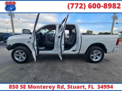 Used 2017  Ram 1500 Express 4x4 Crew Cab 5'7" Box at Victory Auto Store near Stuart, FL