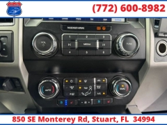 Used 2021  Ford Super Duty F-250 4WD LARIAT Crew Cab SRW 6&period;75' Box at Victory Auto Store near Stuart&comma; FL
