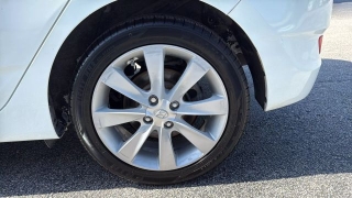 Used 2013 Hyundai Accent 5dr HB Auto SE at Victory Auto Store near Stuart, FL