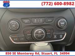 Used 2018  Jeep Cherokee 4d SUV 4WD Trailhawk V6 at Victory Auto Store near Stuart&comma; FL
