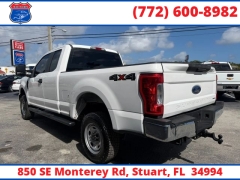 Used 2017  Ford Super Duty F-250 SRW 4WD SuperCab Box at Victory Auto Store near Stuart&comma; FL