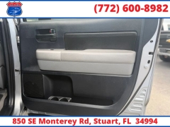 Used 2009  Toyota Tundra 4WD Truck CrewMax 5&period;7L FFV V8 6-Spd AT &lpar;Natl&rpar; at Victory Auto Store near Stuart&comma; FL