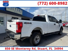Used 2017  Ford Super Duty F-250 SRW 4WD SuperCab Box at Victory Auto Store near Stuart&comma; FL