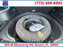 Used 2018  Jeep Cherokee 4d SUV 4WD Trailhawk V6 at Victory Auto Store near Stuart&comma; FL