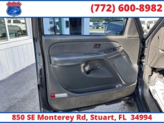 Used 2003  Chevrolet Avalanche 1500 SUV RWD at Victory Auto Store near Stuart, FL