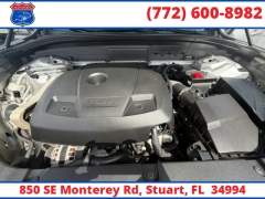 Used 2019  Volvo XC60 4d SUV AWD T5 R-Design at Victory Auto Store near Stuart&comma; FL