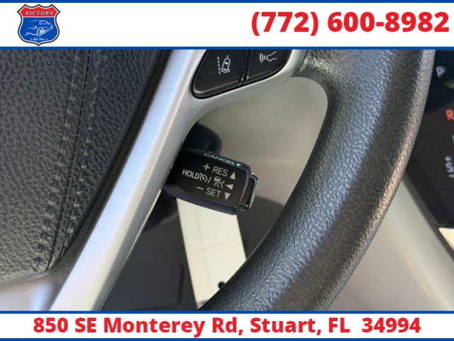 2019 Toyota Sienna LE - Photo 41