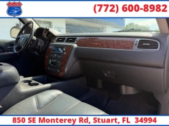 Used 2007  Chevrolet Suburban 2WD 4dr 1500 LT at Victory Auto Store near Stuart&comma; FL