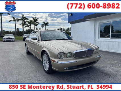 2005 Jaguar XJ Series Vanden Plas