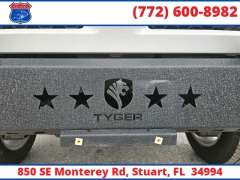Used 2017  Ram 1500 Express 4x4 Crew Cab 5'7" Box at Victory Auto Store near Stuart, FL