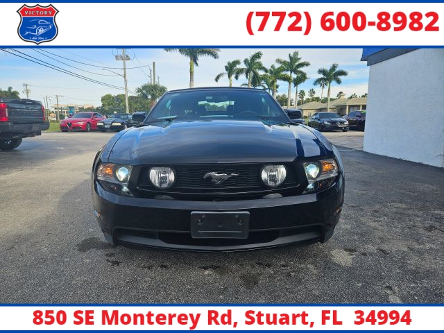2011 Ford Mustang GT Premium Convertible photo 2