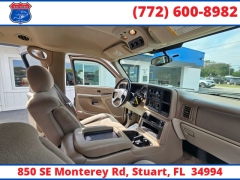Used 2004  Chevrolet Suburban 4dr 1500 4WD LS at Victory Auto Store near Stuart, FL