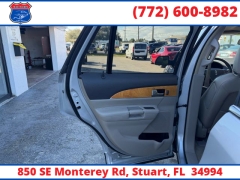 Used 2011  Lincoln MKX FWD 4dr at Victory Auto Store near Stuart&comma; FL