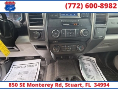 Used 2018  Ford Super Duty F-250 SRW 4WD SuperCab Box at Victory Auto Store near Stuart&comma; FL