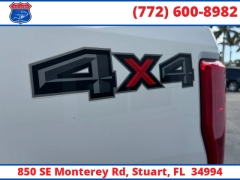Used 2017  Ford Super Duty F-250 SRW 4WD SuperCab Box at Victory Auto Store near Stuart&comma; FL