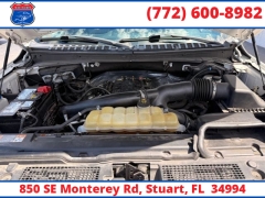 Used 2020  Ford Expedition Max 4d SUV 4WD XLT at Victory Auto Store near Stuart&comma; FL