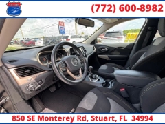 Used 2018  Jeep Cherokee Latitude 4x4 at Victory Auto Store near Stuart&comma; FL