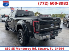 Used 2019  Ford Super Duty F-250 4WD Crew Cab Lariat at Victory Auto Store near Stuart&comma; FL