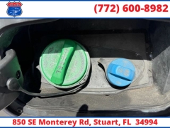 Used 2017  Ford Super Duty F-250 SRW 4WD Crew Cab Box at Victory Auto Store near Stuart&comma; FL