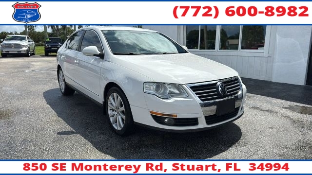 Used 2010  Volkswagen Passat 4d Sedan Komfort PZEV at Victory Auto Store near Stuart&comma; FL
