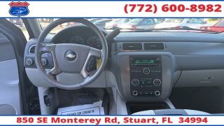 Used 2010  Chevrolet Avalanche 4d SUV 4WD LT at Victory Auto Store near Stuart&comma; FL