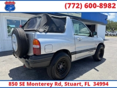 Used 2002  Chevrolet Tracker 2d SUV Convertible RWD at Victory Auto Store near Stuart&comma; FL
