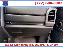 Used 2020  Ford Expedition Max 4d SUV 4WD XLT at Victory Auto Store near Stuart&comma; FL