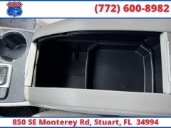 Used 2017  Toyota Highlander 4d SUV FWD LE at Victory Auto Store near Stuart&comma; FL
