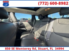 Used 2018  Jeep Cherokee 4d SUV 4WD Trailhawk V6 at Victory Auto Store near Stuart&comma; FL