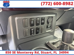 Used 2007  Toyota FJ Cruiser 4WD 4dr &lpar;Natl&rpar; at Victory Auto Store near Stuart&comma; FL