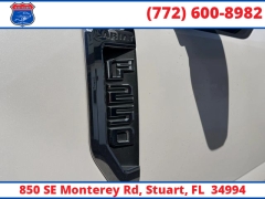 Used 2017  Ford Super Duty F-250 SRW 4WD Crew Cab Box at Victory Auto Store near Stuart&comma; FL