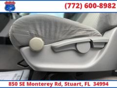 Used 2009  Toyota Tundra 4WD Truck CrewMax 5&period;7L FFV V8 6-Spd AT &lpar;Natl&rpar; at Victory Auto Store near Stuart&comma; FL