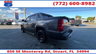 Used 2010  Chevrolet Avalanche 4d SUV 4WD LT at Victory Auto Store near Stuart&comma; FL
