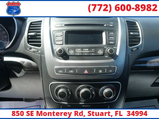 2014 Kia Sorento LX - Photo 26