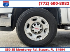 Used 2009  GMC Sierra 2500HD 4WD Crew Cab 153" SLT at Victory Auto Store near Stuart&comma; FL